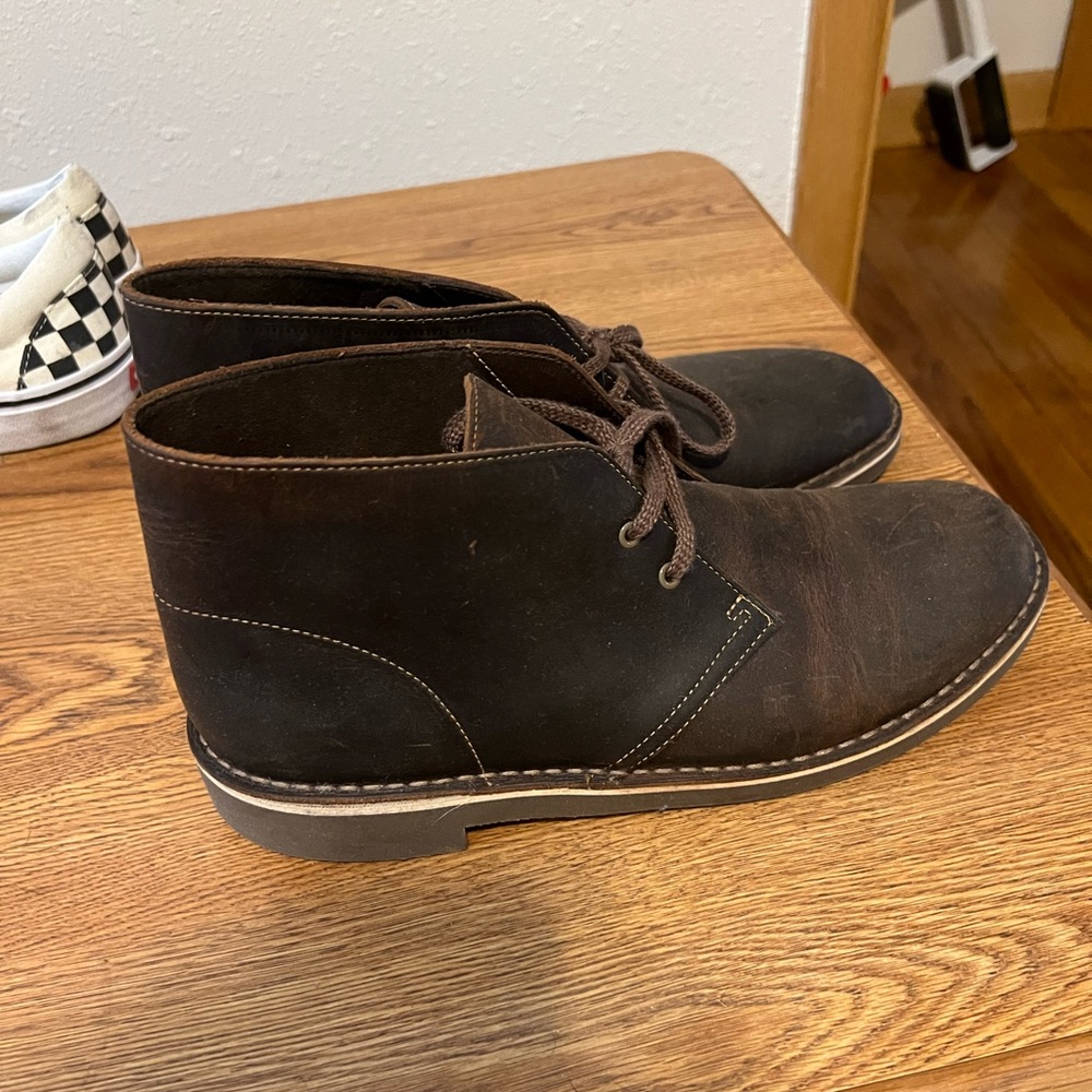Clarks chukka boots